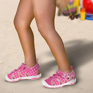 Sandalias de Minnie Mouse de Disney para niñas con luces LED, zapatos para el agua, puntera cerrada, sin cordones, impermeables, correa ajustable, con personajes, color rosa brillante (para bebés y niños pequeños)