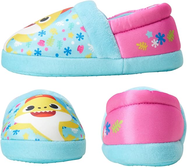 Nickelodeon Toddler Boys' and Girls’ Baby Shark Slippers - Plush Fuzzy Slippers, Non-Skid Sole (Toddler/Kid)