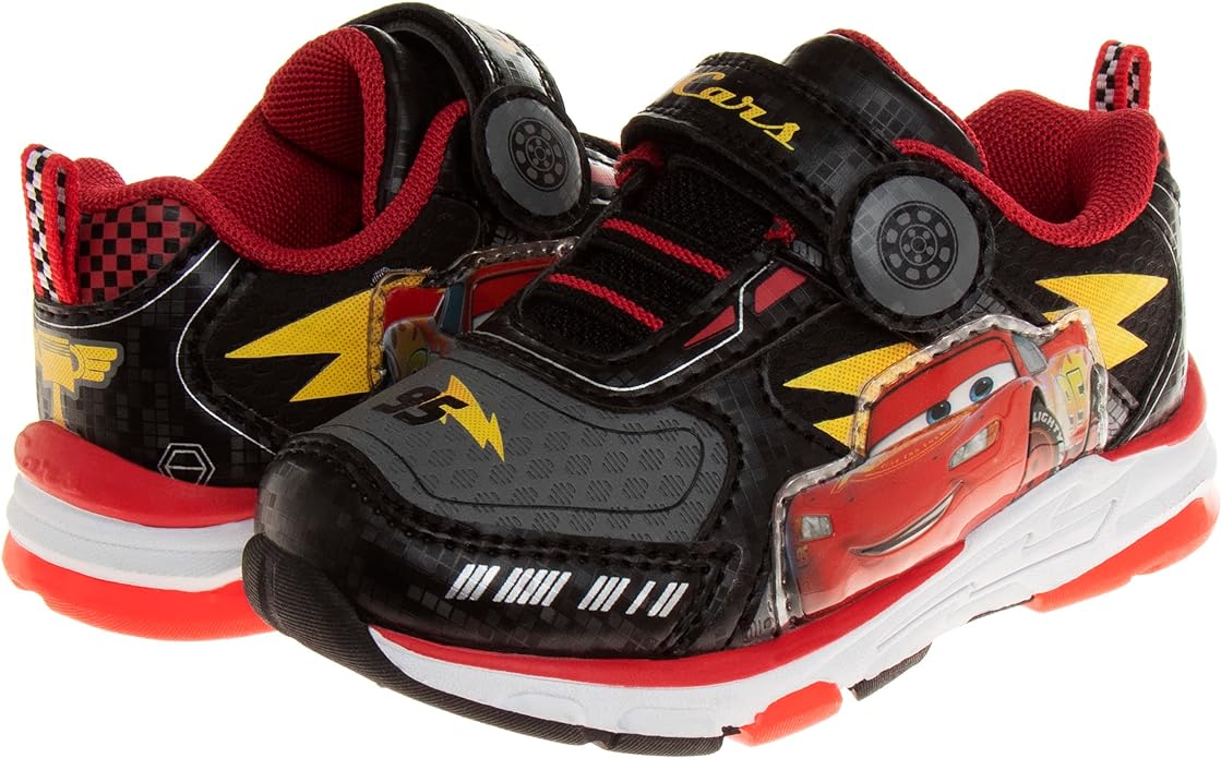 Zapatillas deportivas con luces LED de Disney Pixar Cars: zapatillas ligeras y transpirables de Lightning McQueen para niños (talla para niños pequeños)