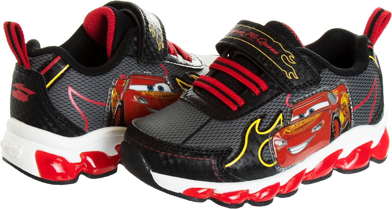 Zapatillas deportivas con luces LED de Disney Pixar Cars: zapatillas ligeras y transpirables de Lightning McQueen para niños (talla para niños pequeños)